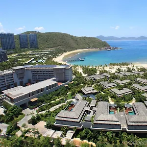 Resort Luhuitou & Spa