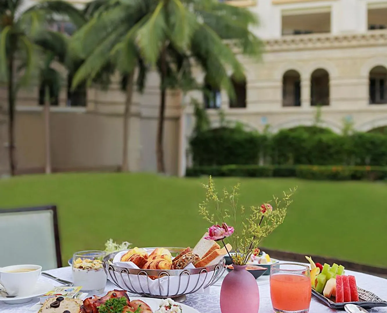 Crowne Plaza Resort Sanya Bay By Ihg